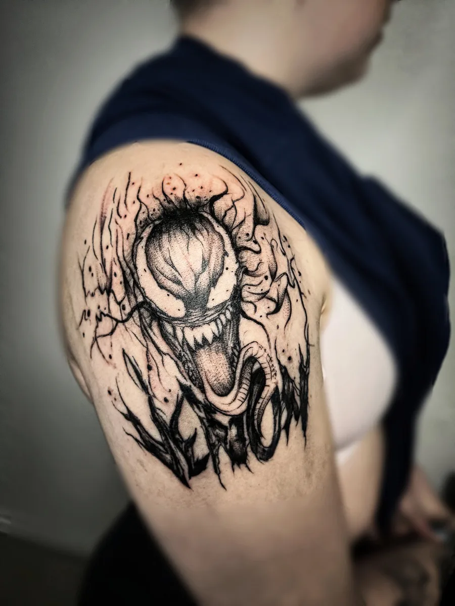 Tatouage sur-mesure à Colmar par Axel — Bazaar Barber